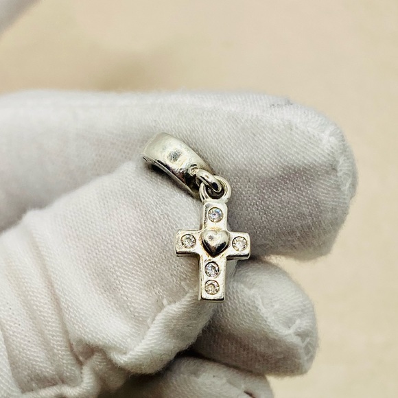 EUC Pandora 790355CZ Sterling Silver Cross Dangle w/ Clear Zirconia - RETIRED - Picture 3 of 9